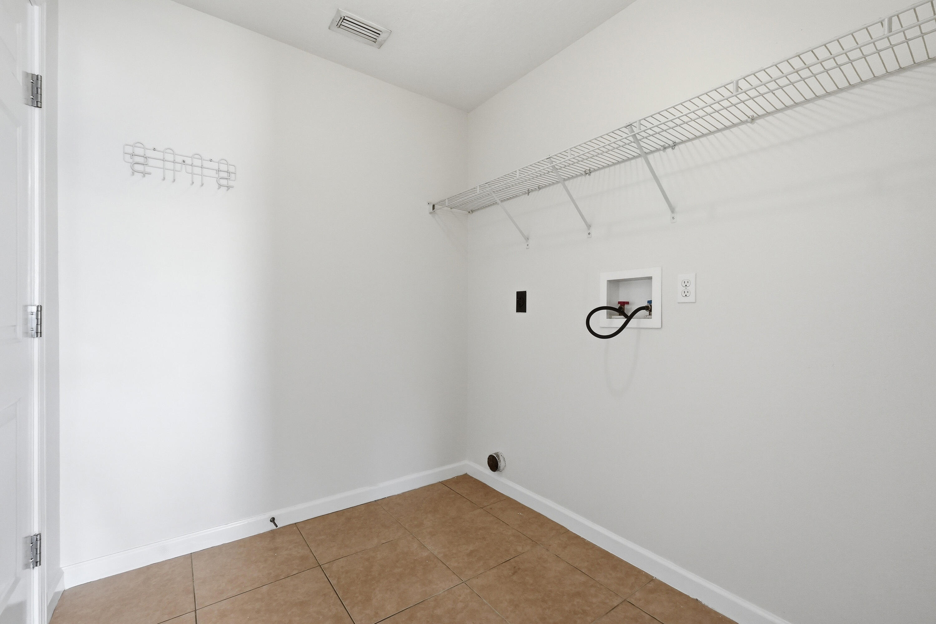 2264 Lewis Street Crestview, FL 32536 - Photo 41 of 54 001_8A6Q