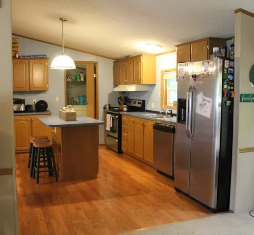 $230,000 | 18242 32nd Street, Gobles, MI 49055