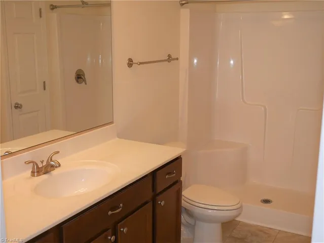 $1,395 | 3225 Hyde Pl Circle, Winston-Salem, NC 27103