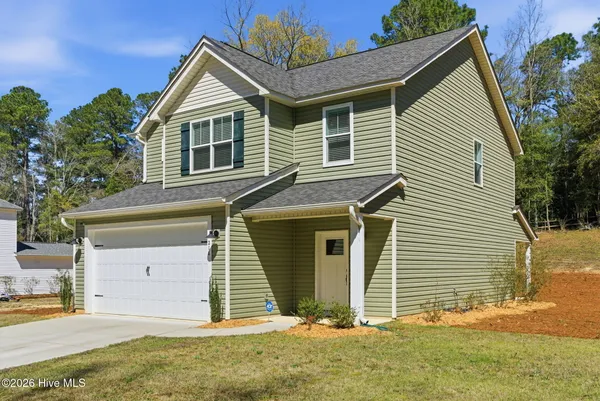 $400,000 | 218 Brisbane Drive, Aberdeen, NC 28315