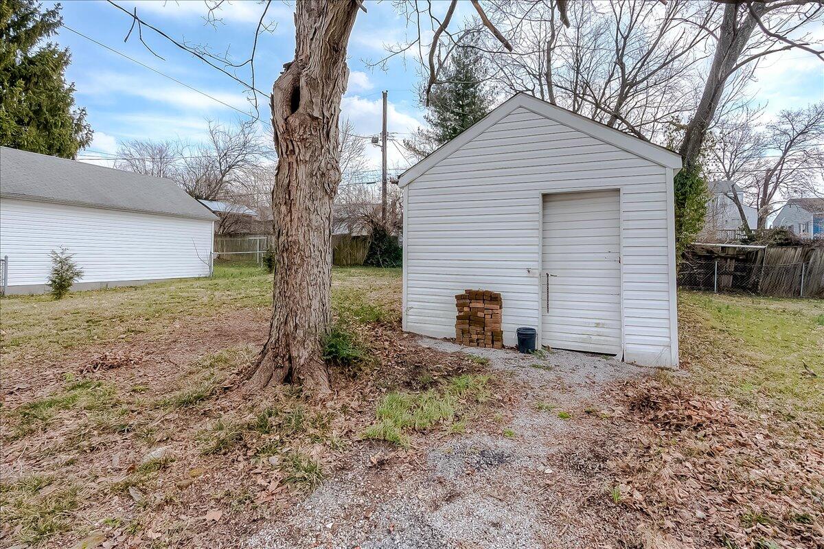 1141 Sparks Road Lexington, KY 40505 - Photo 22 of 23 22-3-2