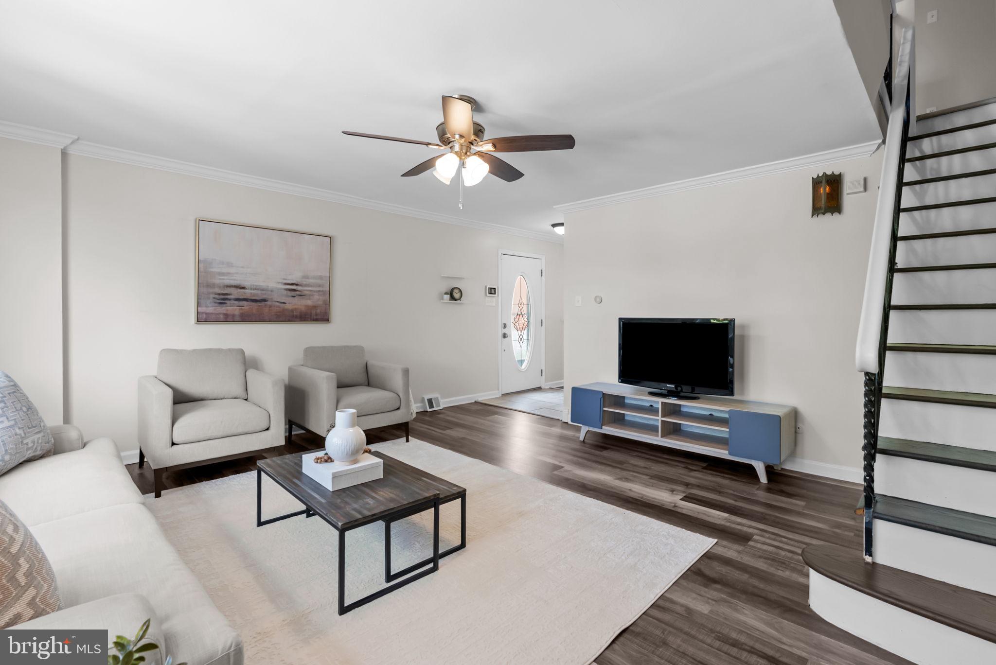 7326 Hill Road Philadelphia, PA 19128 - Photo 12 of 37 Gallery Image 12