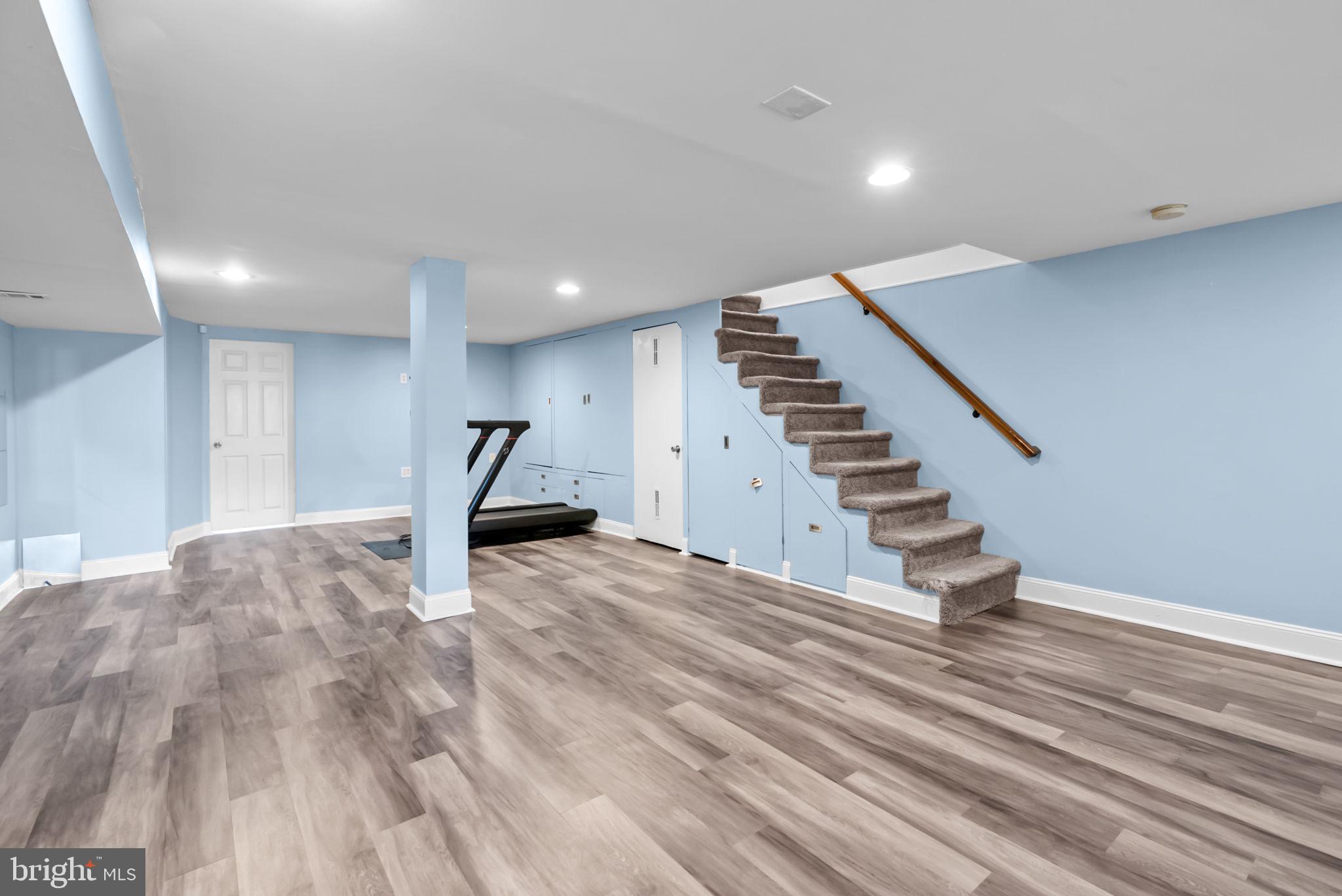7326 Hill Road Philadelphia, PA 19128 - Photo 25 of 37 Gallery Image 25