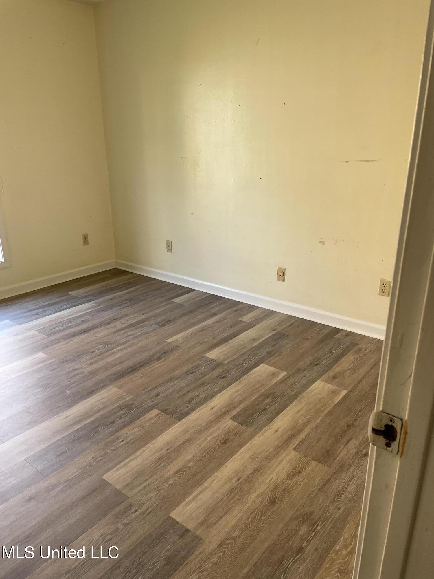 2524 Witchtree Road Greenville, MS 38701 - Photo 14 of 19 IMG_1582