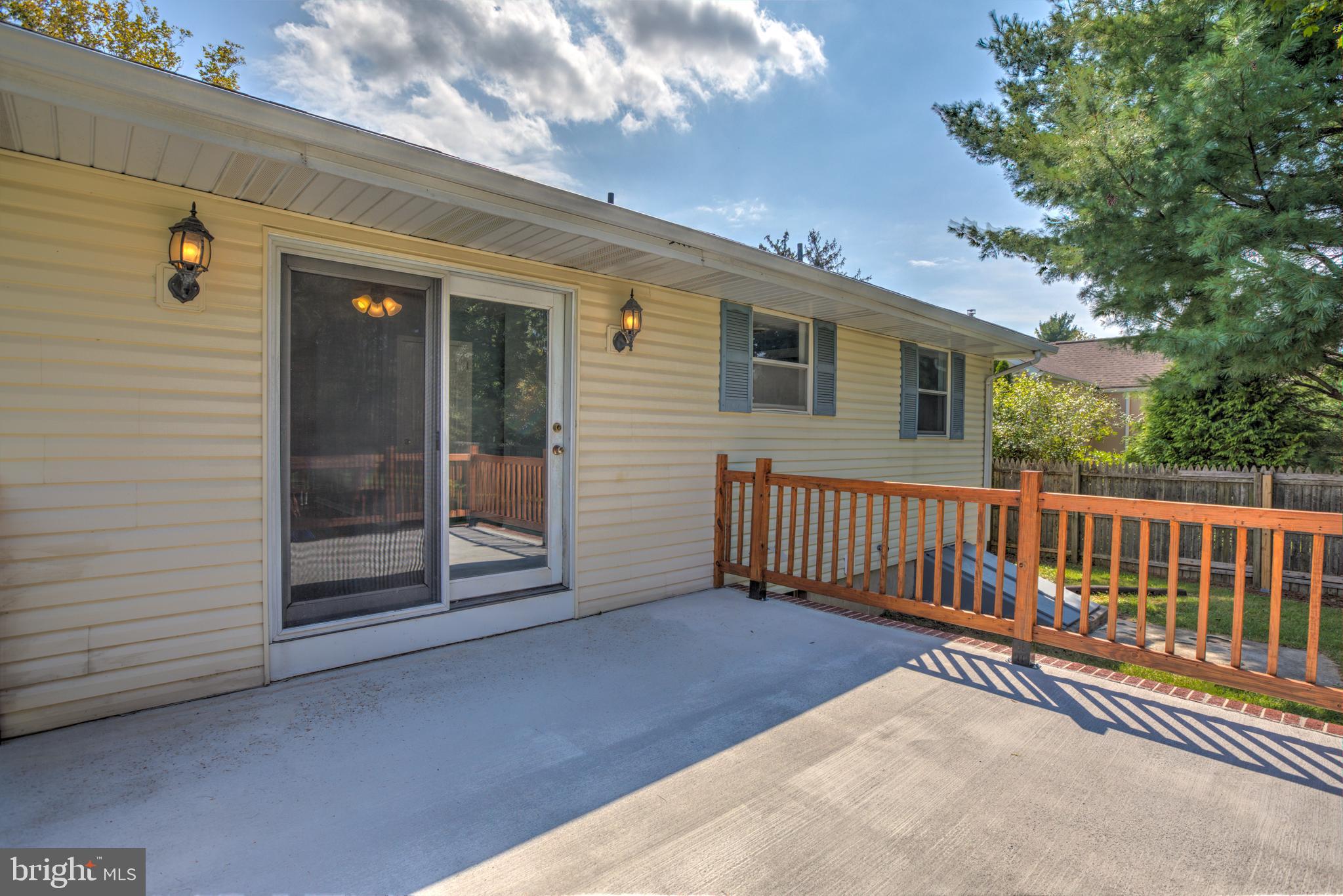 650 Edinburg Road Hamilton, NJ 08619 - Photo 27 of 31 Brand new poured concrete porch