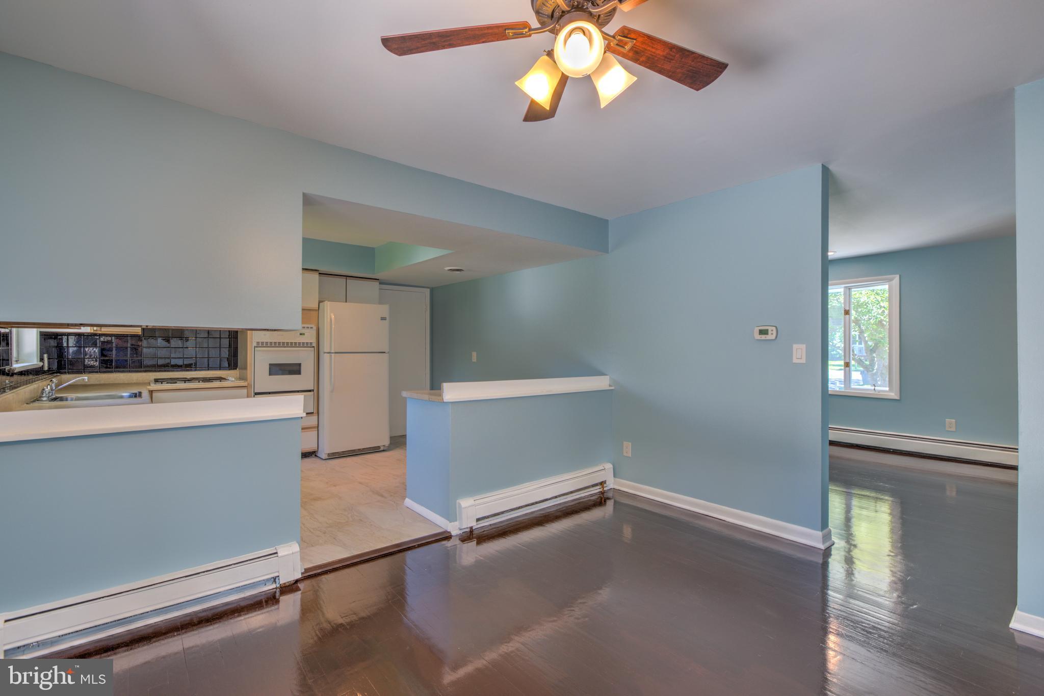 650 Edinburg Road Hamilton, NJ 08619 - Photo 9 of 31 Dining and Kitchen