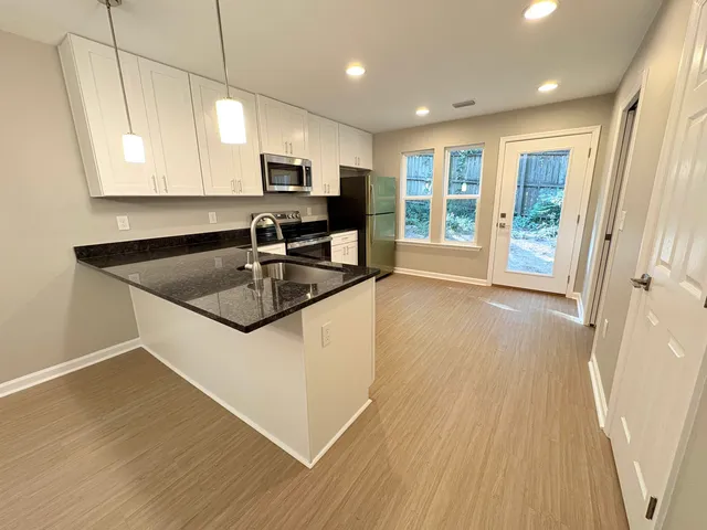 $1,595 | 1733 Beechwood Circle North, Tallahassee, FL 32301