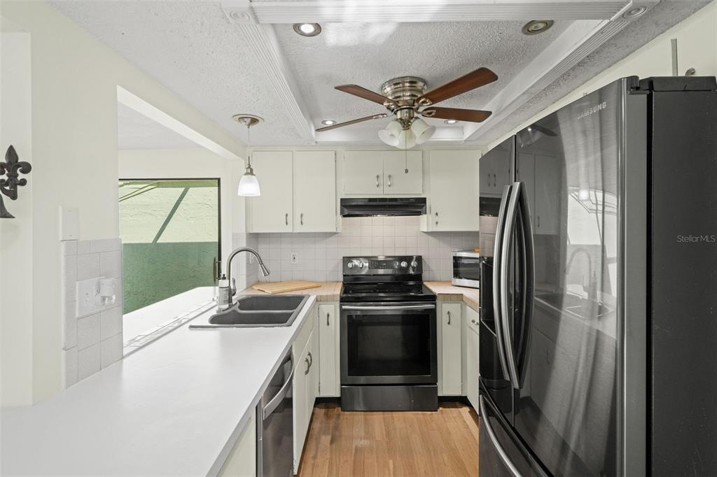 12701 Shell Point Drive Hudson, FL 34667 - Photo 14 of 29