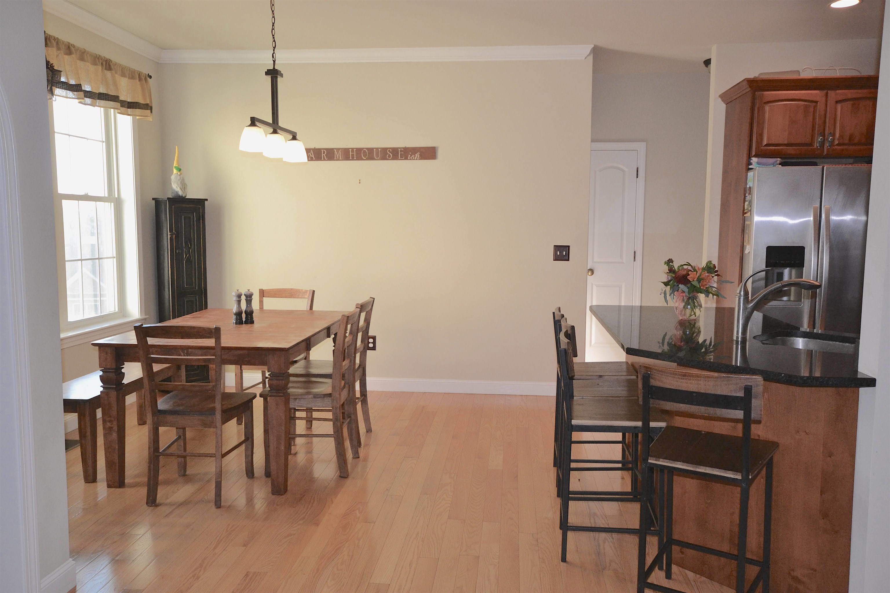 90 Springwood Way Manchester, NH 03102 - Photo 12 of 40