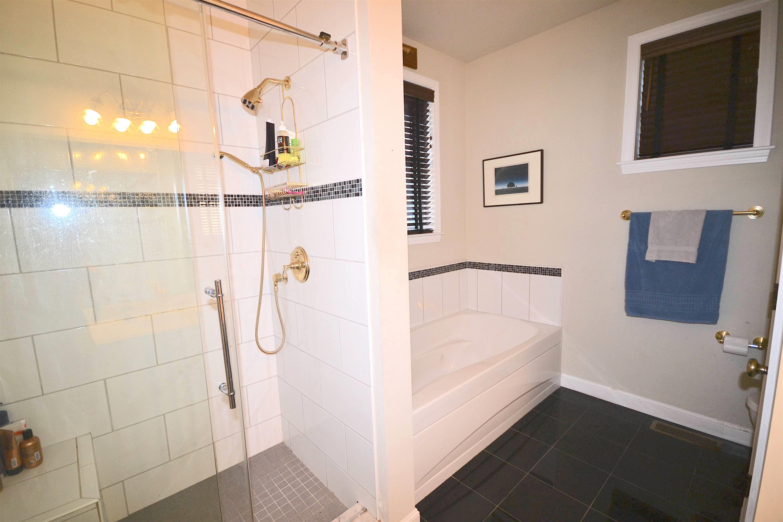 90 Springwood Way Manchester, NH 03102 - Photo 20 of 40