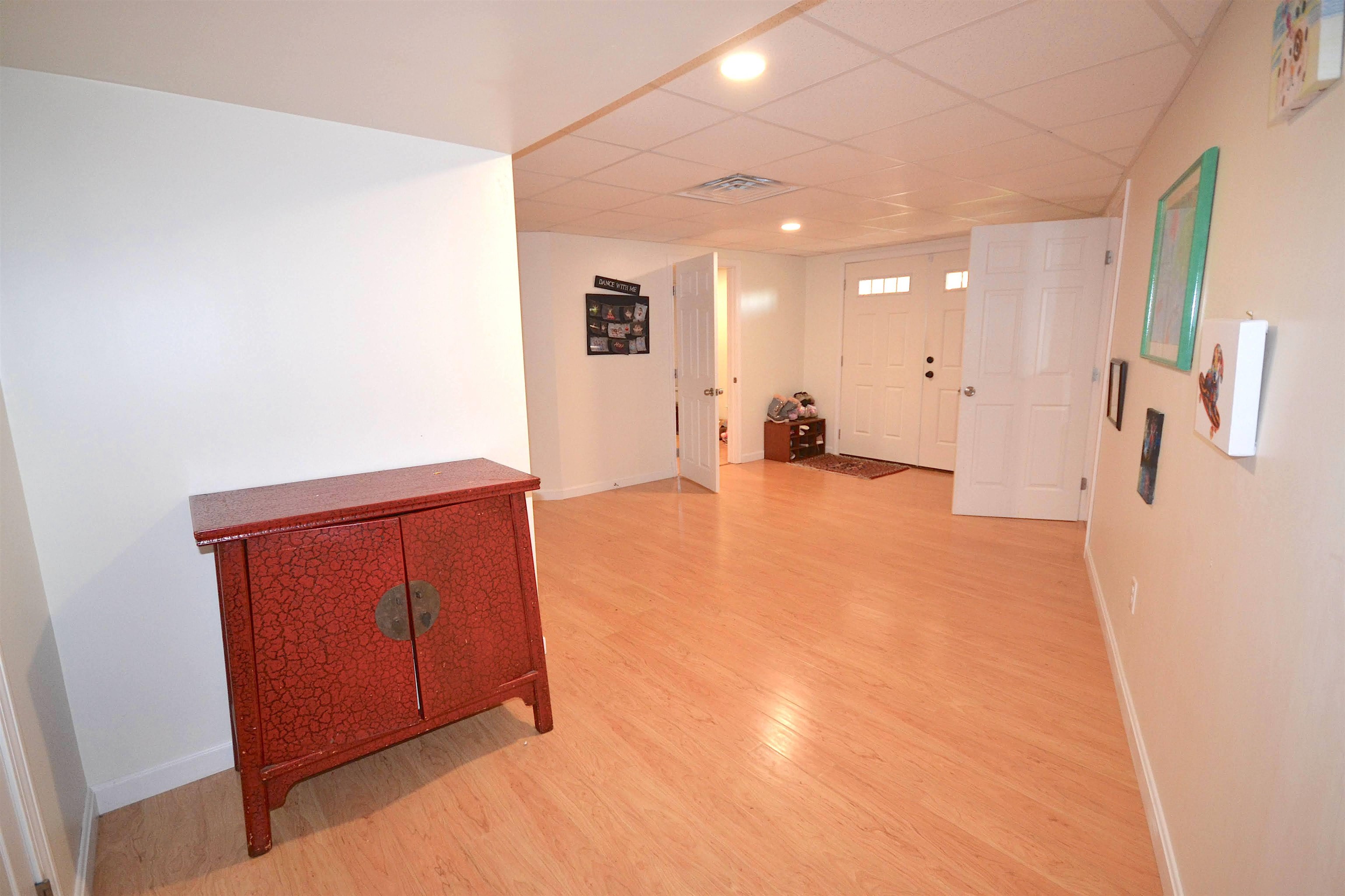90 Springwood Way Manchester, NH 03102 - Photo 27 of 40