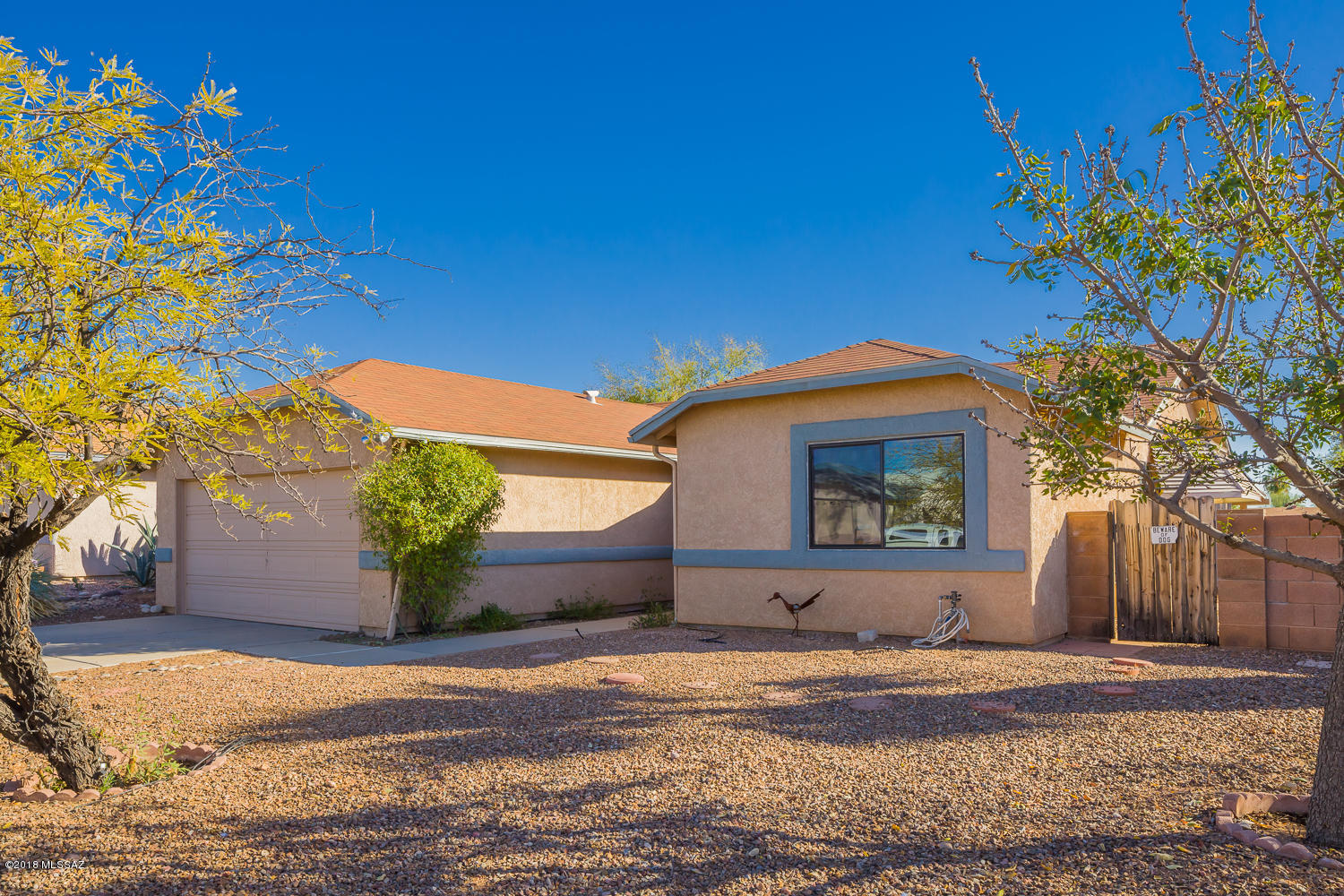 4751 West Hardy Road Tucson, AZ 85742 - Photo 2 of 23