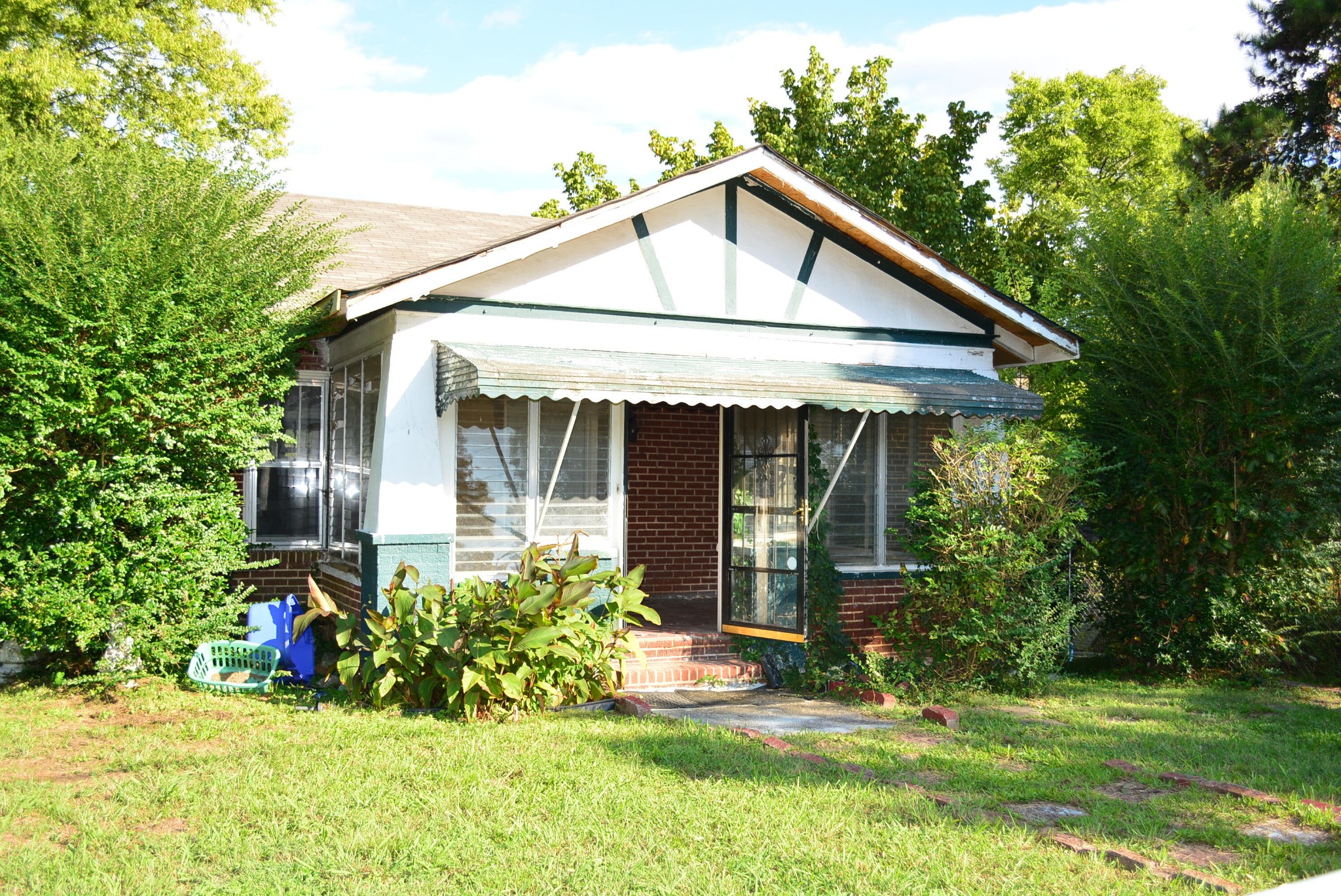 702 Gillespie Road Chattanooga, TN 37411 - Photo 1 of 21 Gallery Image 1