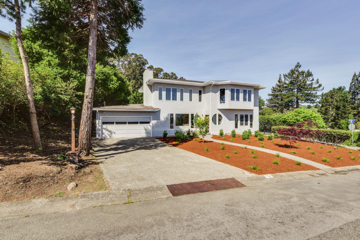 254 Reed Boulevard Mill Valley, CA 94941 - Photo 2 of 21 front view of house with a yard