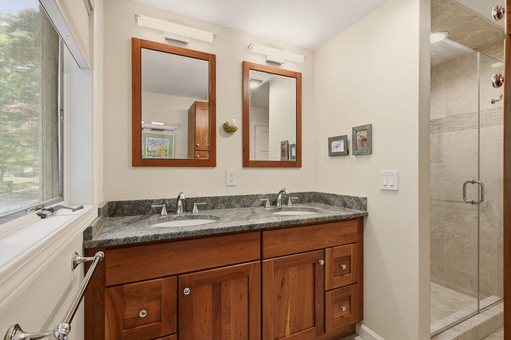 76 Upper Marsh Road Wellfleet, MA 02667 - Photo 21 of 44 76_upper_Marsh_Finals_018