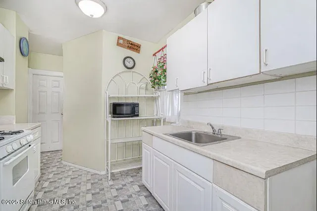$524,000 | 4 Vreeland Street | Port Richmond