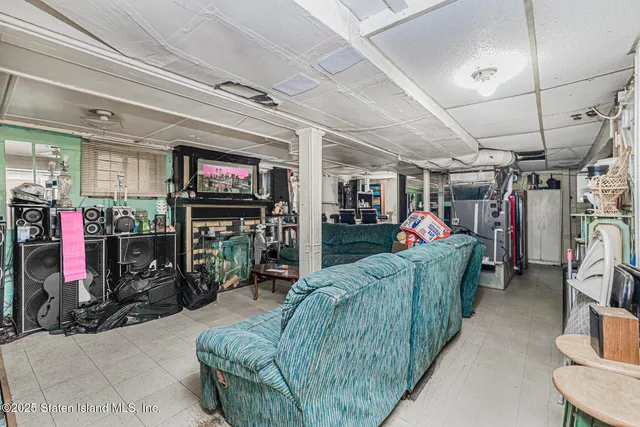 $524,000 | 4 Vreeland Street | Port Richmond