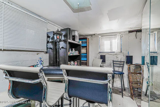 $524,000 | 4 Vreeland Street | Port Richmond