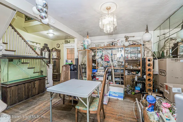 $524,000 | 4 Vreeland Street | Port Richmond