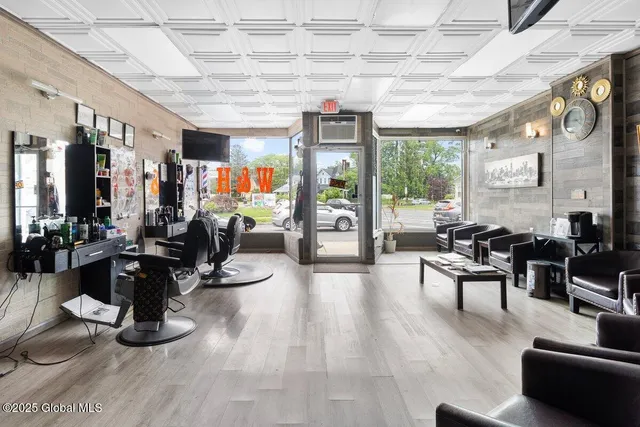 $1,350,000 | 423 Quail Street, Albany, NY 12208