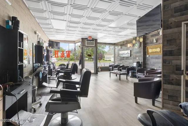 $1,350,000 | 423 Quail Street, Albany, NY 12208