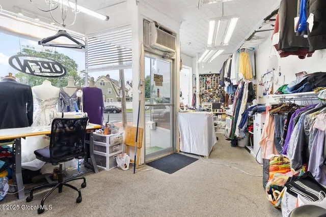 $1,350,000 | 423 Quail Street, Albany, NY 12208