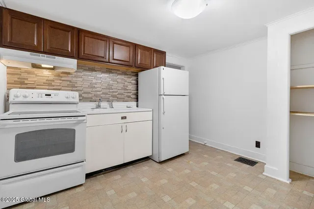 $1,350,000 | 423 Quail Street, Albany, NY 12208