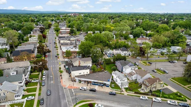 $1,350,000 | 423 Quail Street, Albany, NY 12208