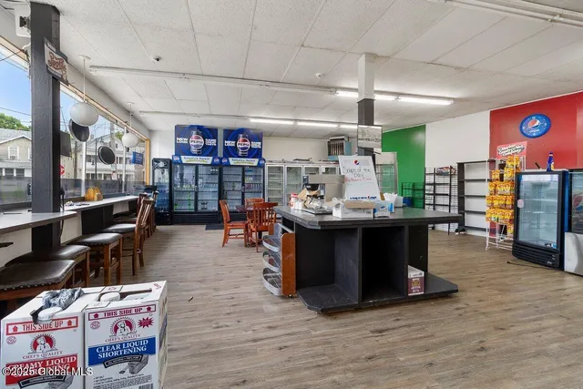 $1,350,000 | 423 Quail Street, Albany, NY 12208