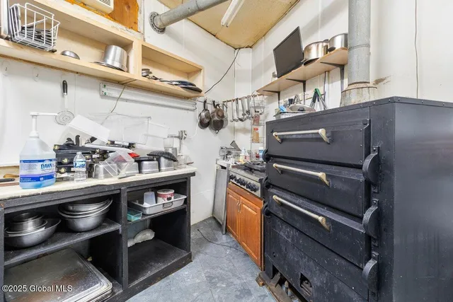 $1,350,000 | 423 Quail Street, Albany, NY 12208