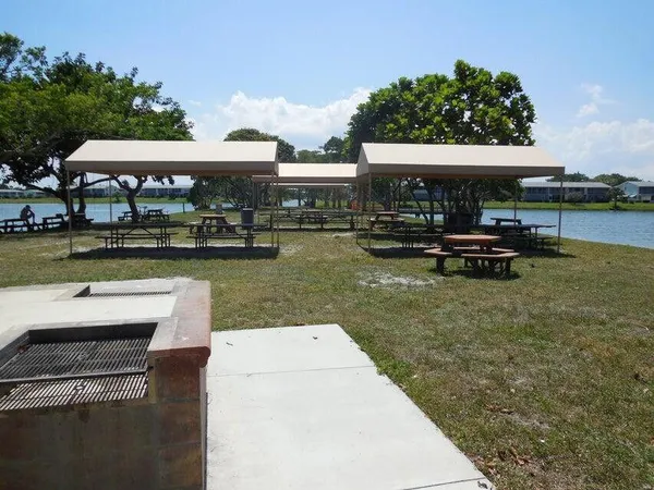 $1,200 | 372 Camden P, West Palm Beach, FL 33417