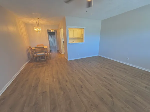 $1,200 | 372 Camden P, West Palm Beach, FL 33417