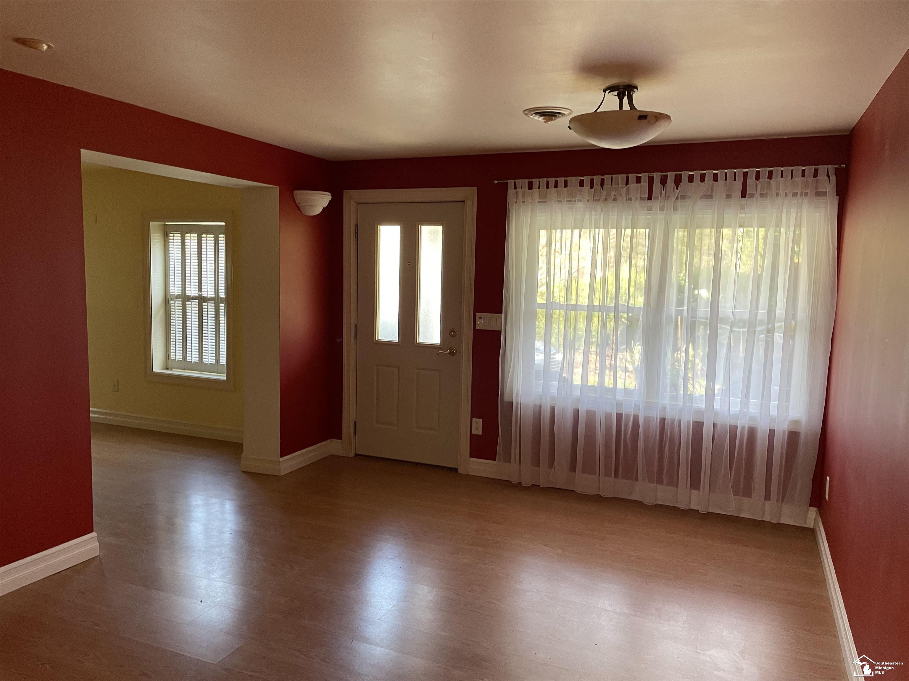11579 Secor Road Petersburg, MI 49270 - Photo 15 of 33