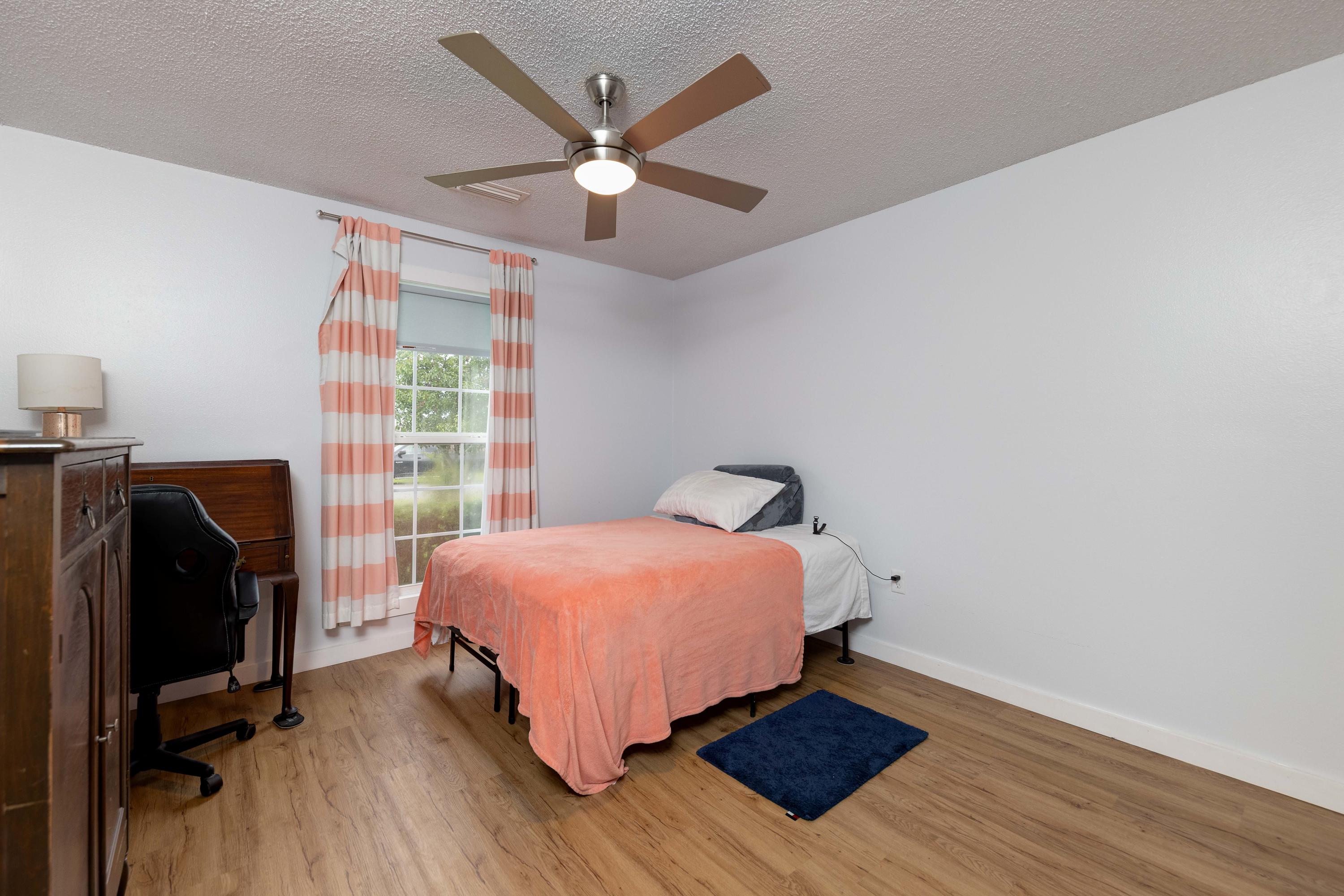 5204 Moore Loop Crestview, FL 32536 - Photo 28 of 31 024_2021-07-21_5204-Moore-Loop_PRINT