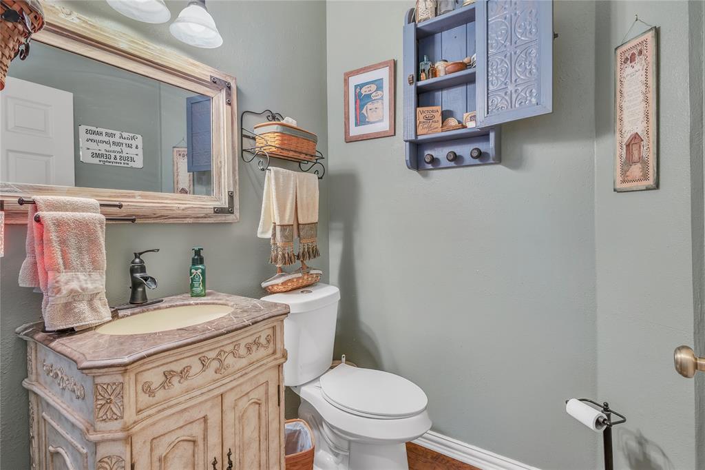 47 Preakness Place Road Van Alstyne, TX 75495 - Photo 23 of 37 Downstairs half bath