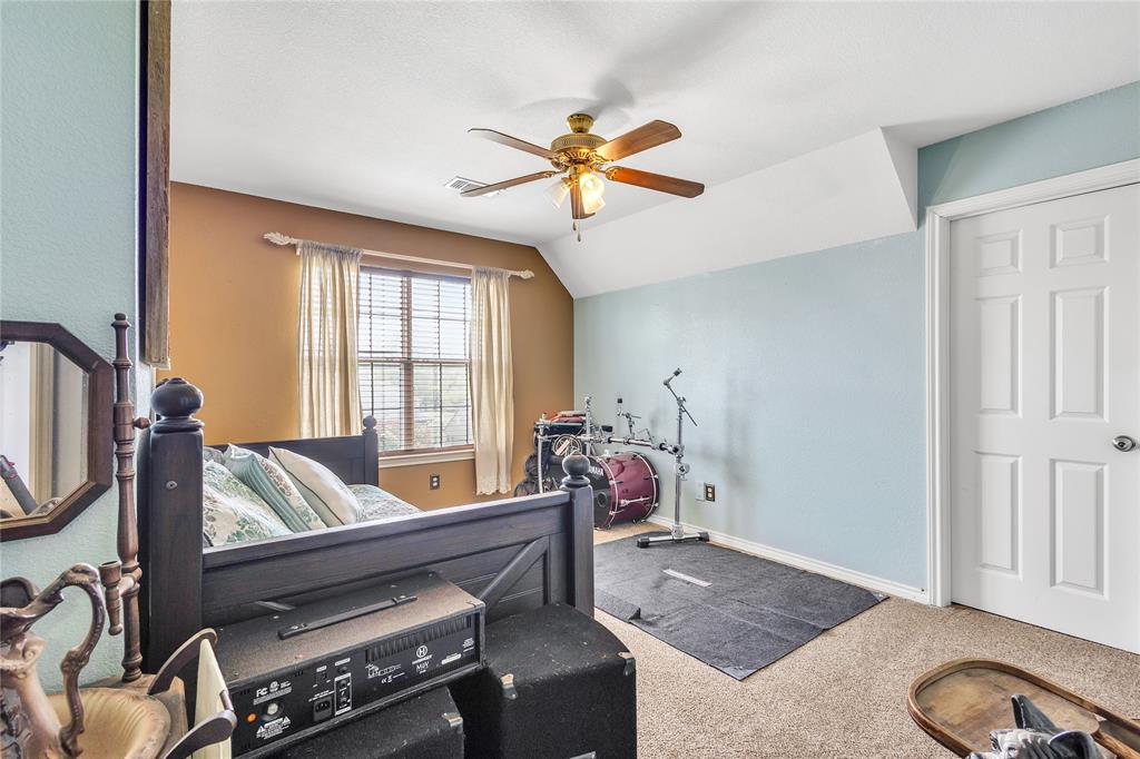 47 Preakness Place Road Van Alstyne, TX 75495 - Photo 33 of 37 First bedroom at the top of the stairs on the right