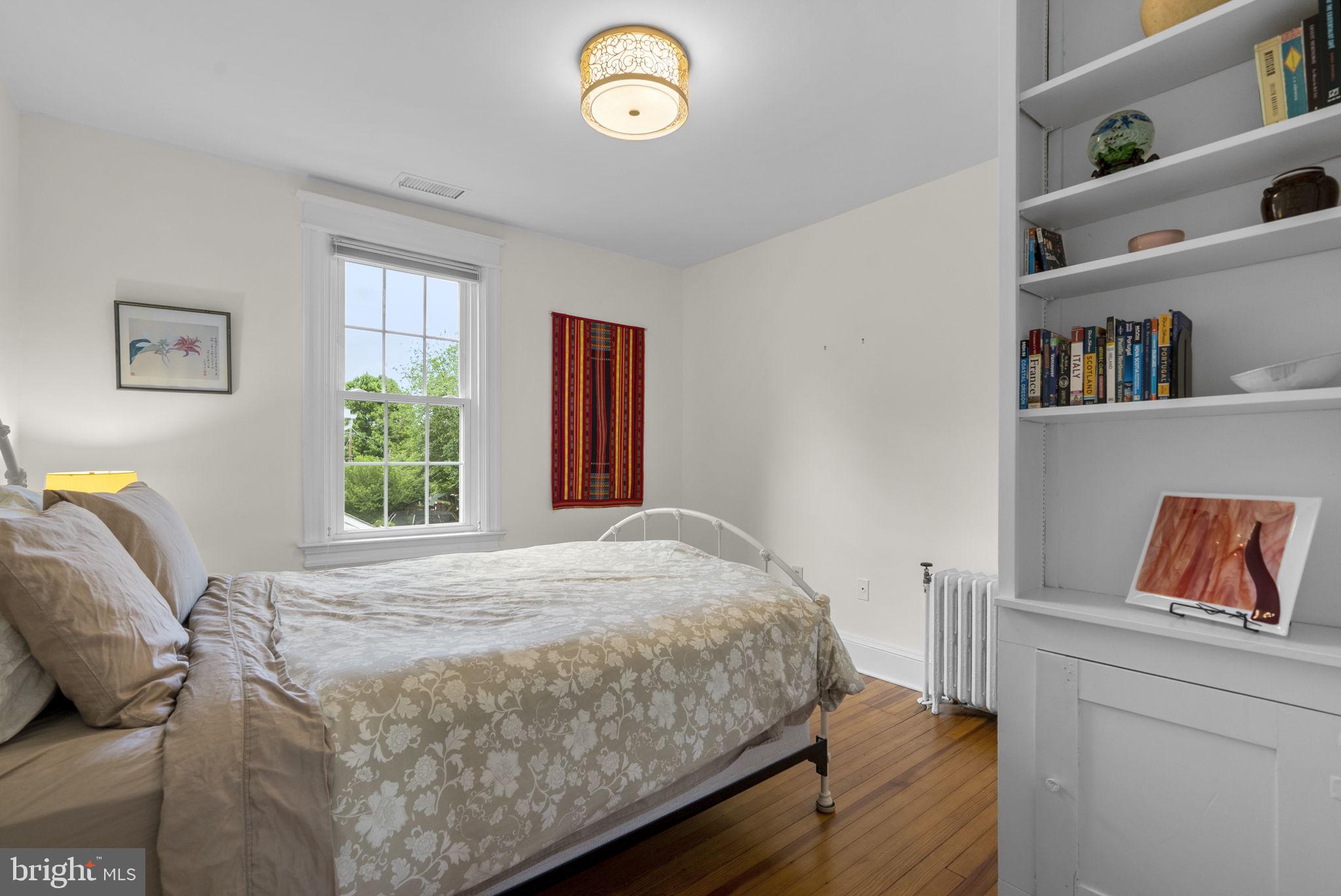 2006 Glen Ross Road Silver Spring, MD 20910 - Photo 23 of 34
