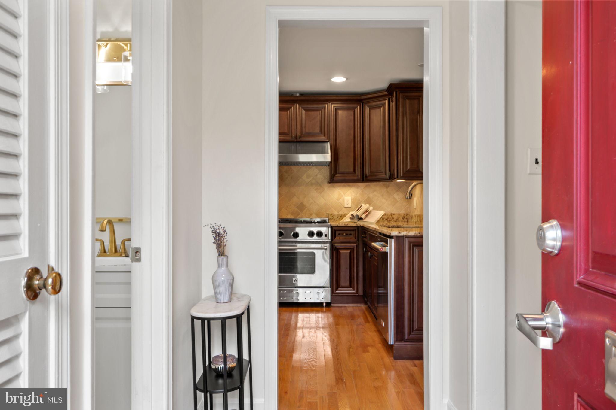6805 Baron Road McLean, VA 22101 - Photo 11 of 56 Gallery Image 11