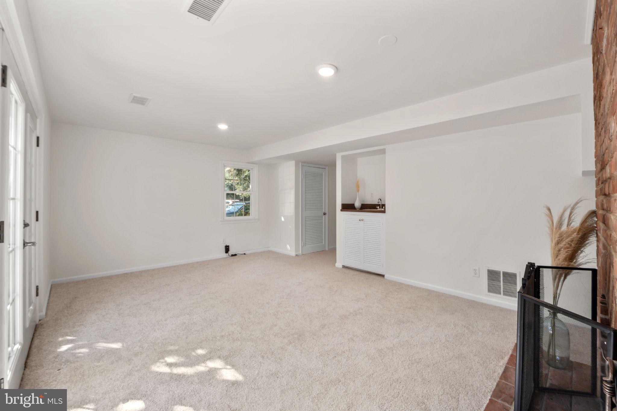 6805 Baron Road McLean, VA 22101 - Photo 31 of 56 Gallery Image 31