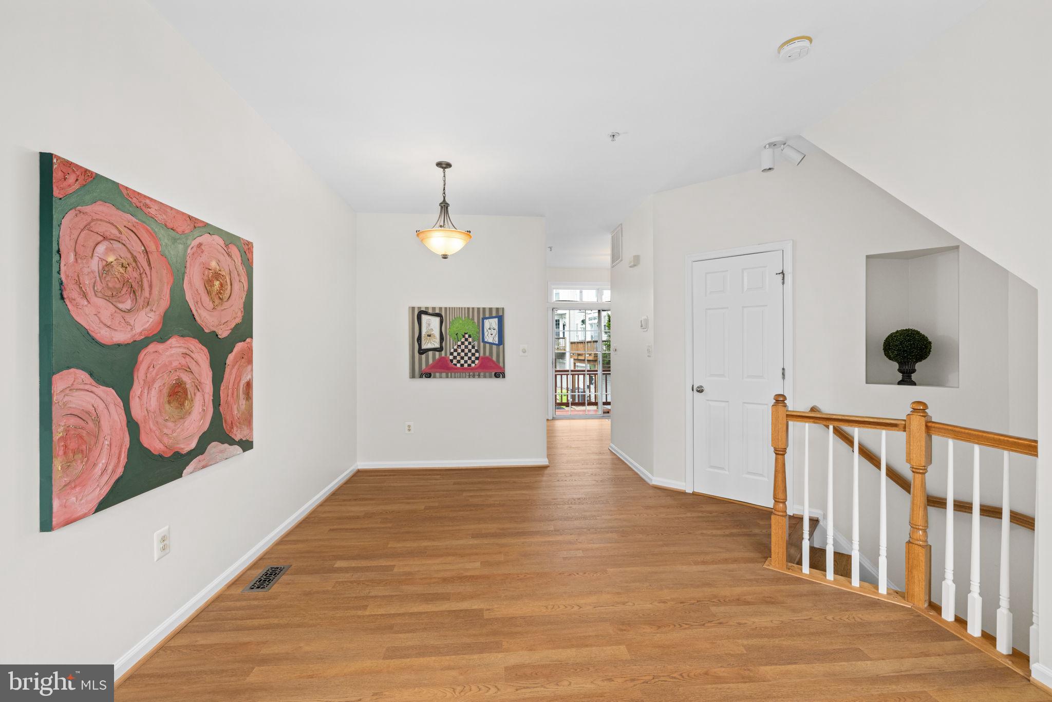 5860 Summers Grove Road Alexandria, VA 22304 - Photo 12 of 32 Dining Room