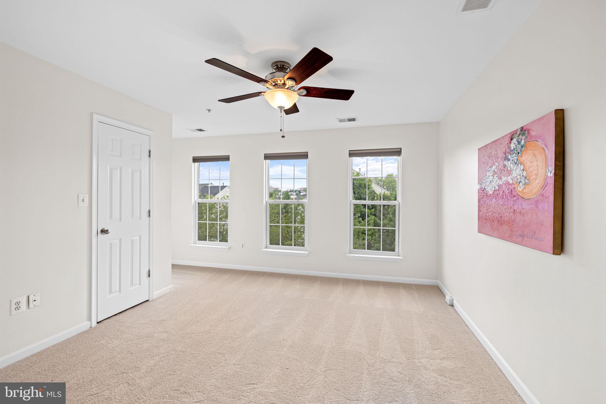5860 Summers Grove Road Alexandria, VA 22304 - Photo 14 of 32 Primary Bedroom