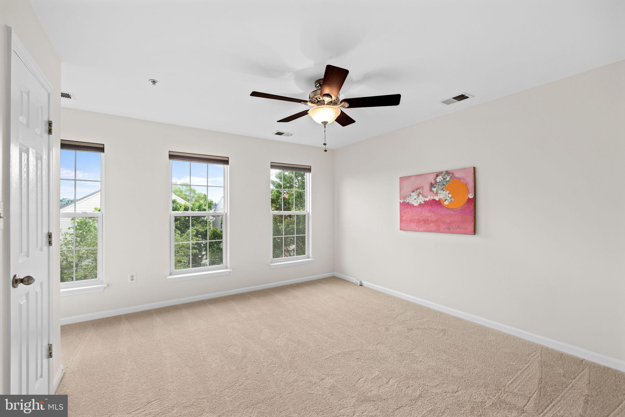5860 Summers Grove Road Alexandria, VA 22304 - Photo 16 of 32 Primary Bedroom