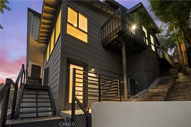 $1,995,000 | 3947 Sumac Drive, Sherman Oaks, CA 91403