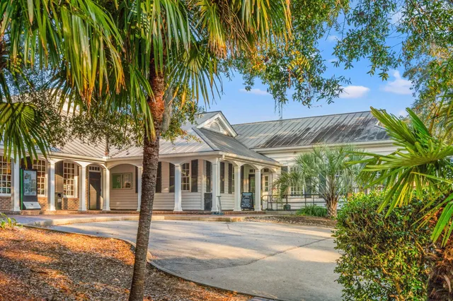 $455,000 | 141 Twelve Oaks Drive, Unit 4, Pawleys Island, SC 29585