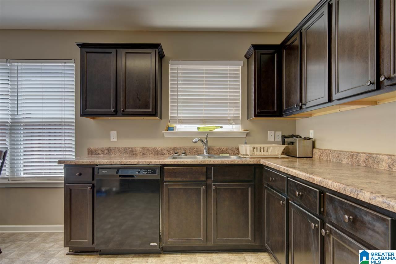 197 Hampton Drive Calera, AL 35040 - Photo 5 of 21