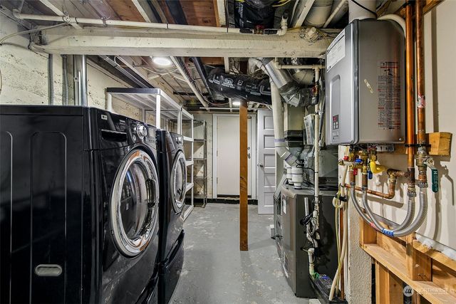 $1,594,000 | 2925 Warren Avenue North, Seattle, WA 98109