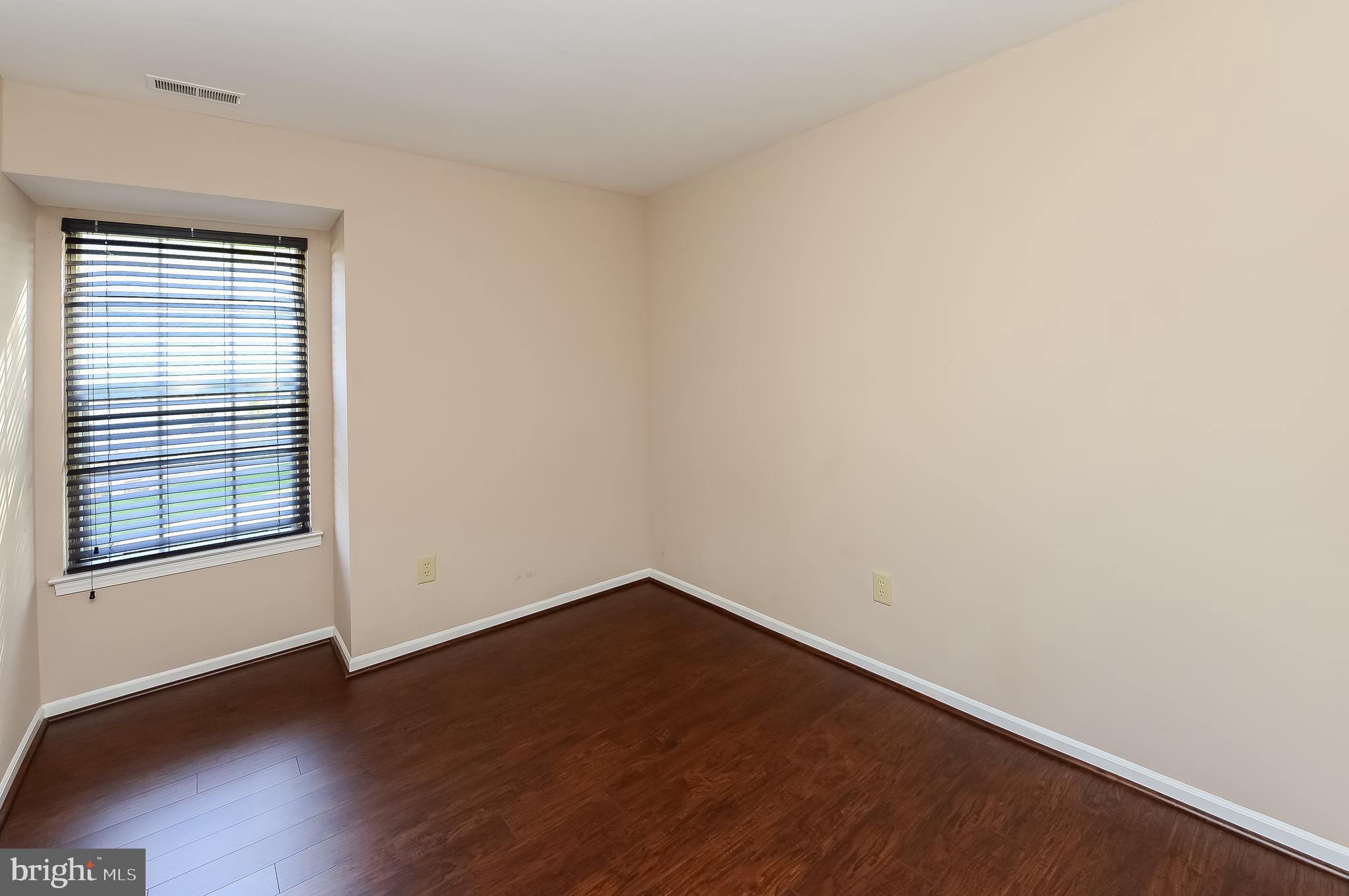 285 Tavistock Road Cherry Hill, NJ 08034 - Photo 14 of 27 Gallery Image 14