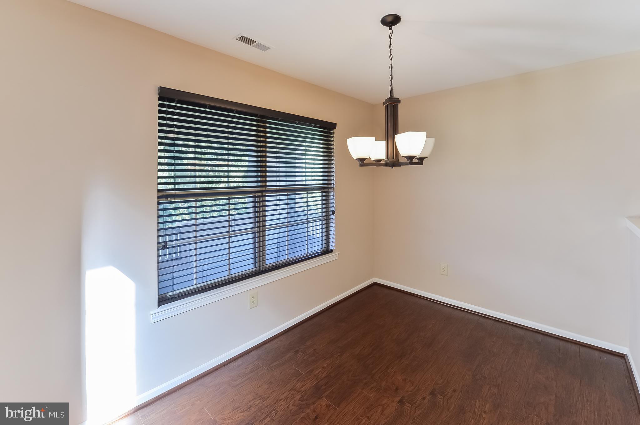 285 Tavistock Road Cherry Hill, NJ 08034 - Photo 8 of 27 Gallery Image 8