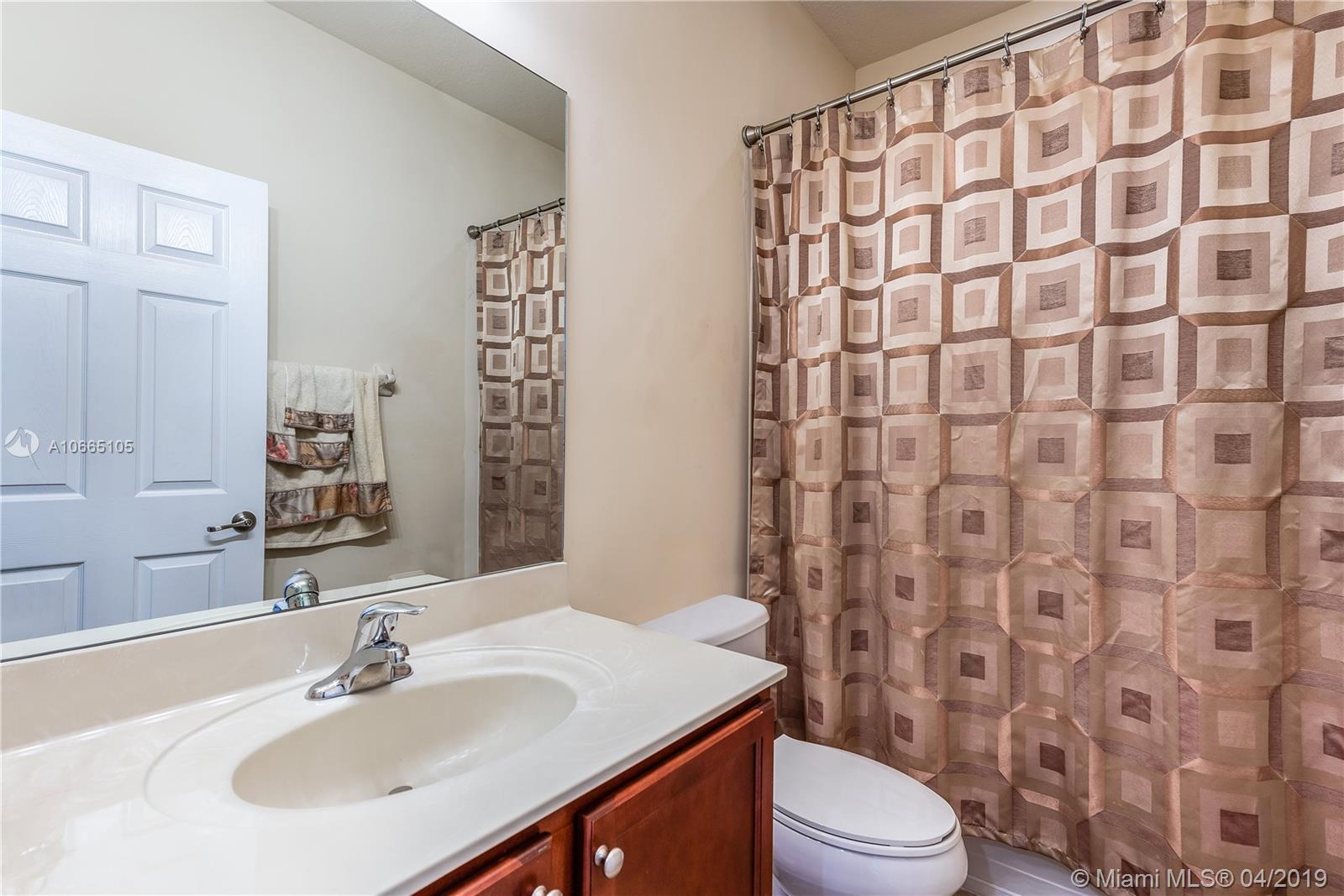4240 Southwest 164th Path Miami, FL 33185 - Photo 15 of 19 Gallery Image 15