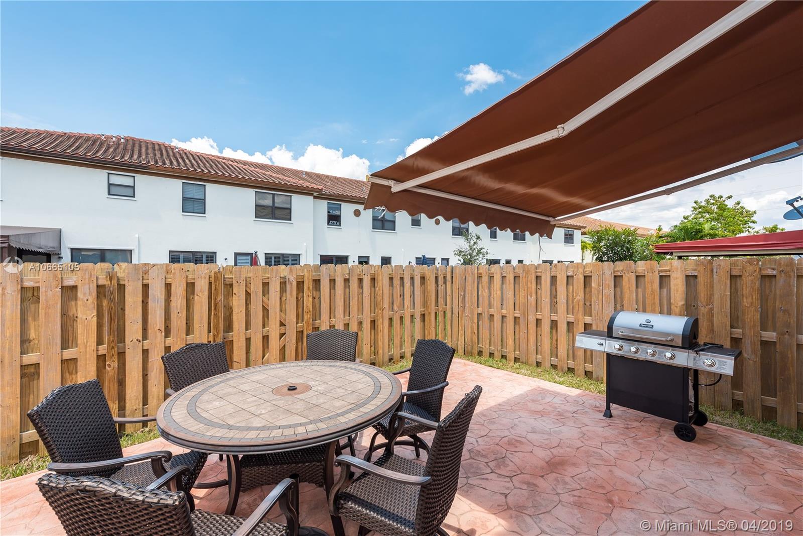 4240 Southwest 164th Path Miami, FL 33185 - Photo 18 of 19 Gallery Image 18